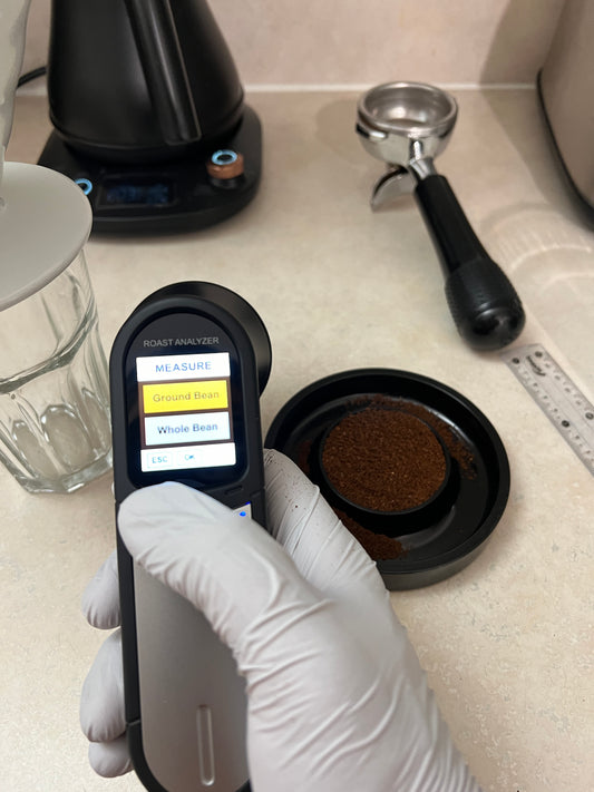 How to check coffee roast level (+video)